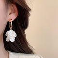 Light Luxury Floral Petal Faux Pearl Rhinestone Stud Earrings Jewelry Set For Women view 4