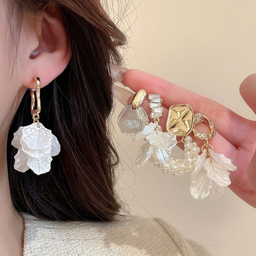 Light Luxury Floral Petal Faux Pearl Rhinestone Stud Earrings Jewelry Set For Women