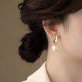 Light Luxury Vintage Court Style Faux Pearl Round Geometric Drop Earrings With Silver Needles view 3