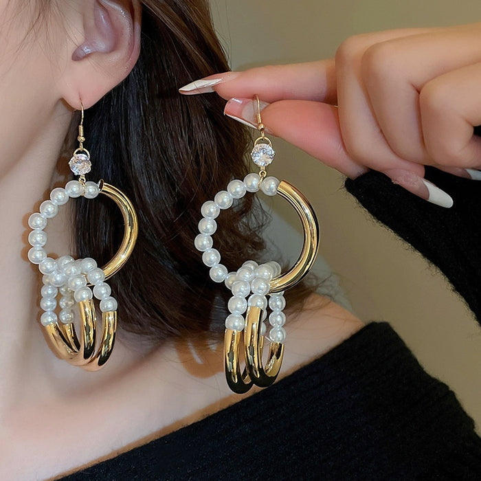 French Vintage Zircon Round Interlocking Faux Pearl Hook Earrings Light Luxury Geometric Design