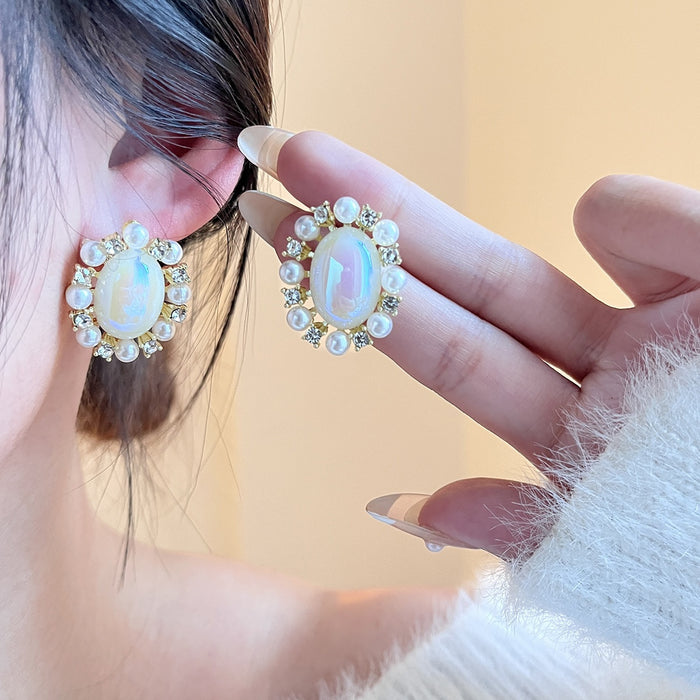 Vintage Luxury Oval Opal Pearl Rhinestone Studs Elegant Palace Style Gold Alloy Fashion Earrings