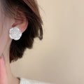 Light Luxury Floral Faux Pearl Stud Earrings Jewelry Set With Silver Needle Oil Drop Design view 4