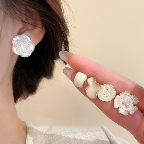 Light Luxury Floral Faux Pearl Stud Earrings Jewelry Set With Silver Needle Oil Drop Design