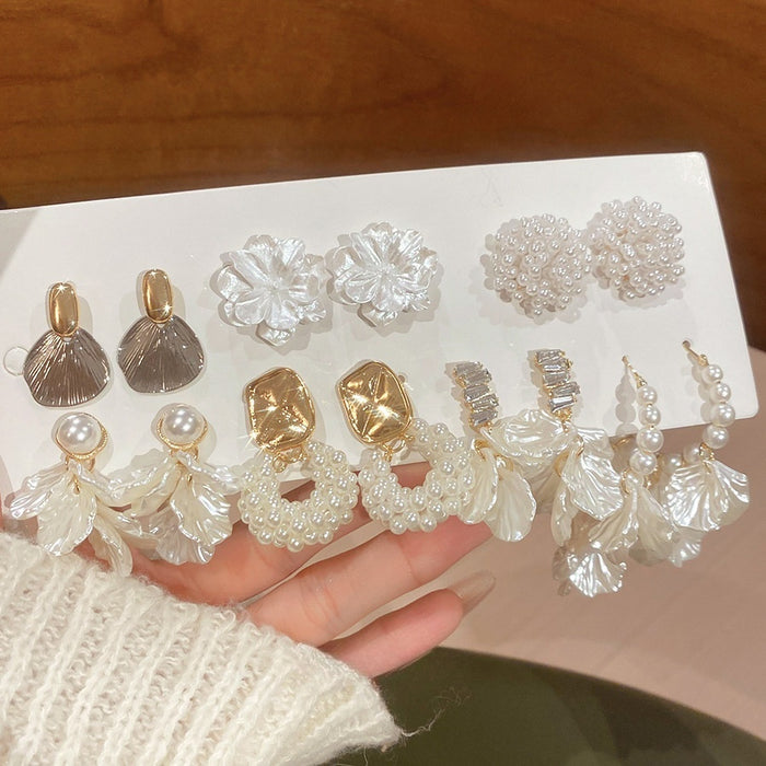 Light Luxury Faux Pearl Flower Stud Earrings With Rhinestone Accents And Silver Posts