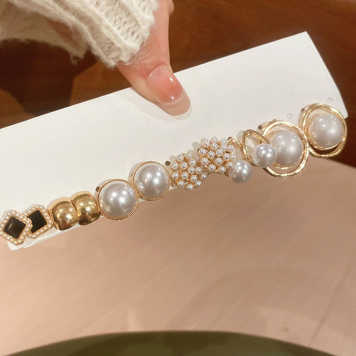 Old Money Style Faux Pearl Round Flower Stud Earrings Jewelry Set With Silver Pins