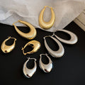 Light Luxury Smooth Iron Metal Oval Hoop Earrings Minimalist Geometric Fashion Jewelry view 3