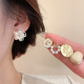 Light Luxury Floral Faux Pearl Jewelry Set With Rhinestone Enamel Stud Earrings For Women view 2