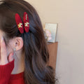 Light Luxury Fabric Flocked Zircon Horse Hair Clip Brooch Jewelry Set Vintage Elegant Accessory view 4