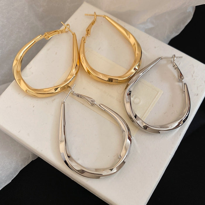 Minimalist Twisted Iron Waterdrop Hoop Earrings With Silver Pins Light Luxury Dangle Style
