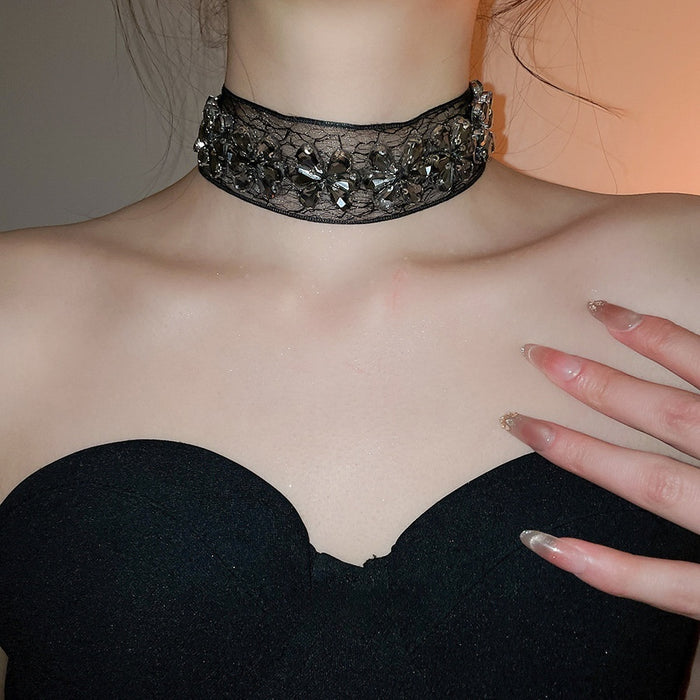 Dark Chiffon Rhinestone Waterdrop Flower Choker Necklace Light Luxury Collarbone Jewelry