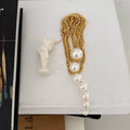Old Money Style Multi Layer Faux Pearl Necklace With Round Geometric Charm Light Luxury Clavicle Chain view 2