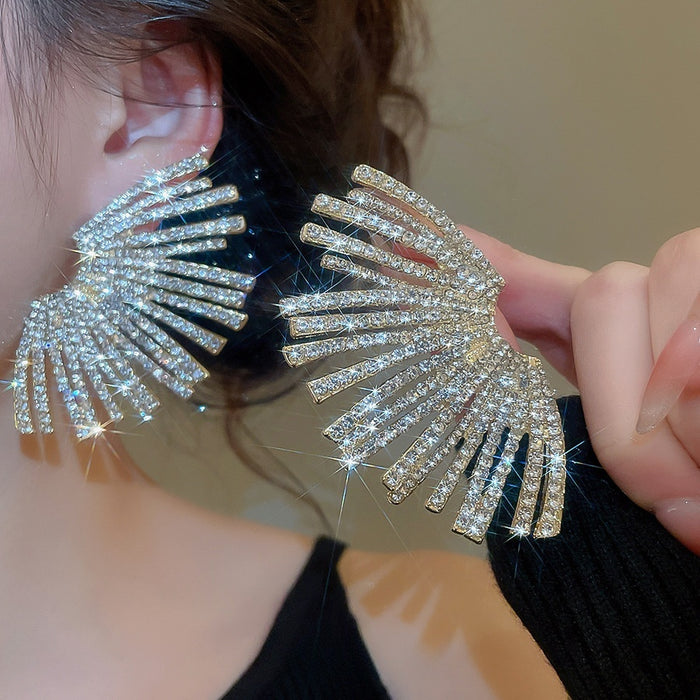 Alloy Rhinestone Fan Shape Stud Earrings Irregular Geometric Statement Jewelry For Women