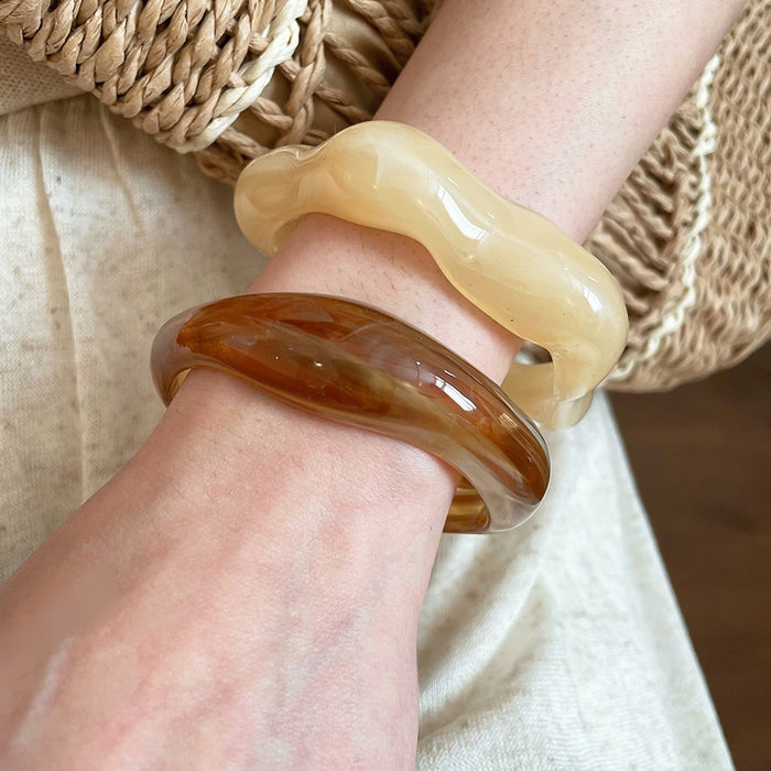 Modern Minimalist Irregular Open Oval Acrylic Bangle Light Luxury Everyday Bracelet