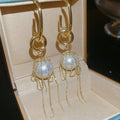 French Elegant Faux Pearl Stud Earrings For Women Geometric Round Vintage Light Luxury Daily Jewelry view 4
