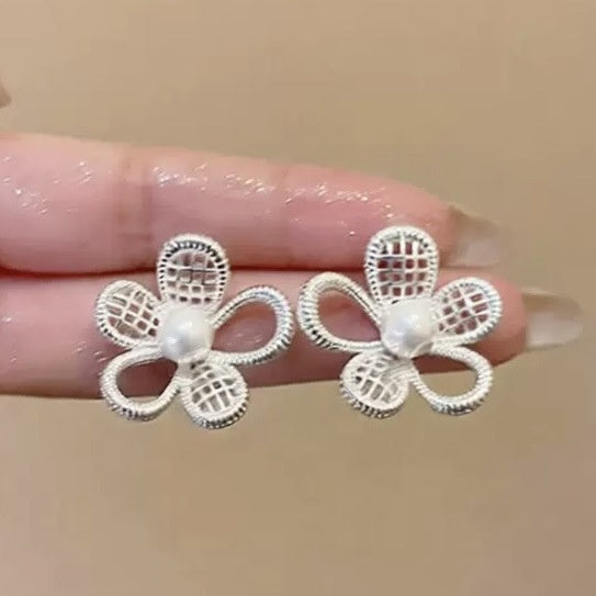 Silver Needle Hollow Flower Faux Pearl Stud Earrings Minimalist Elegant Fashion Ear Jewelry
