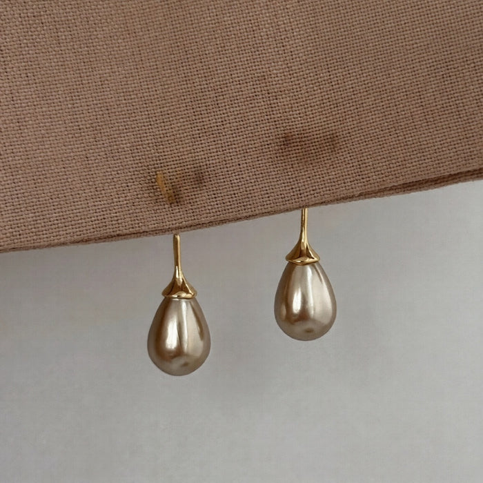 French Style Teardrop Faux Pearl Drop Earrings With Silver Pins For Elegant Office Wear