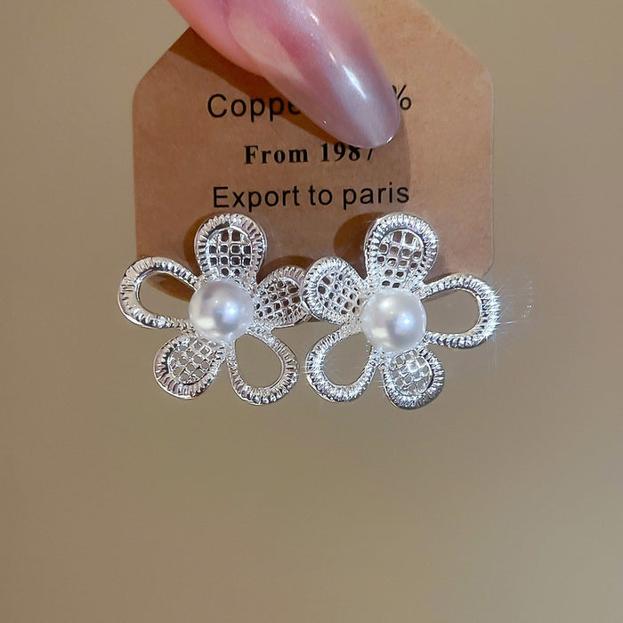Faux Pearl Hollow Flower Stud Earrings With Silver Pin, Elegant Minimalist Niche Style Jewelry