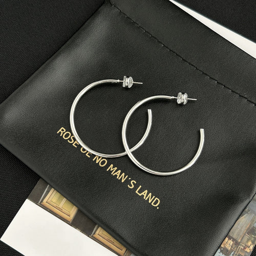 Elegant Minimalist Thin Silver Alloy Large Hoop Earrings For Women Daily Commuter Fashion Jewelry Earrings