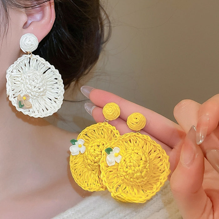Raffia Woven Straw Hat Flower Drop Earrings For Women Vacation Style Silver Needle Ear Jewelry