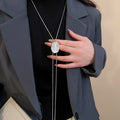Minimalist Resin Oval Sweater Necklace For Women, Old Money Geometric Light Luxury Pendant view 3