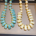 Old Money Style Acrylic Irregular Beaded Geometric Round Collarbone Necklace For Women view 4