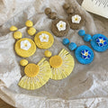 Raffia Flower Round Stud Earrings With Silver Posts, Casual European Style Light Luxury Jewelry view 3