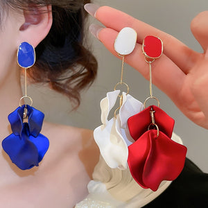 Acrylic Flower Petal Tassel Drop Earrings With Silver Needle Fashion OL Statement Ear Studs