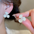 Light Luxury Shell Flower Stud Earrings With Zircon Accents, Korean Elegant Silver Needle Jewelry view 4