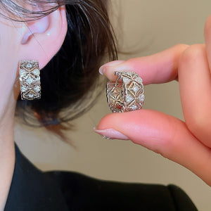 Minimalist Metal Zircon Geometric Round Hoop Earrings Light Luxury European Style Ear Cuffs