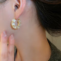 Gold Plated Floral Faux Pearl Earrings French Vintage Elegant Light Luxury Ear Clips view 3