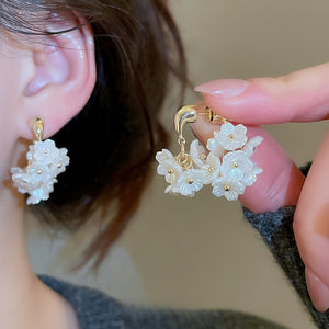 Gold Plated Silver Needle Flower Faux Pearl Stud Earrings Elegant Light Luxury Women's Jewelry