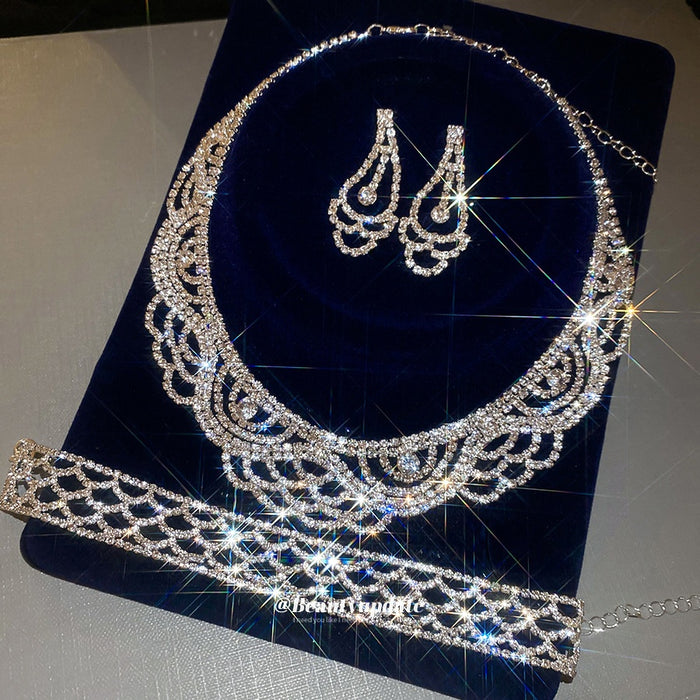Old Money Copper Rhinestone Round Lace Necklace And Stud Earrings Jewelry Set For Women