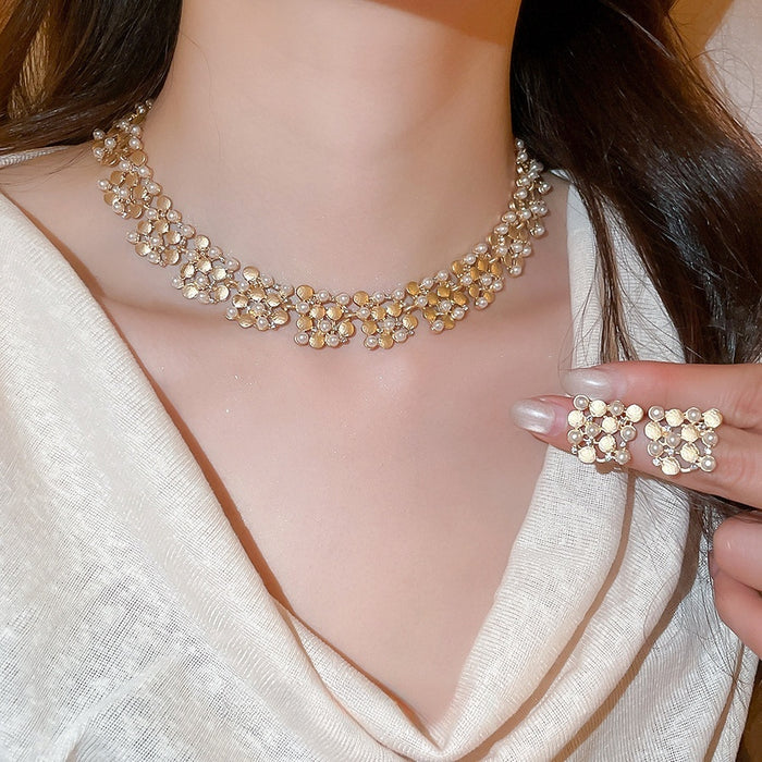 French Rhinestone Round Faux Pearl Earrings Necklace Jewelry Set Vintage Elegant Maillard Style