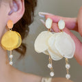 Chiffon Flower Faux Pearl Stud Earrings With Silver Pins, Fresh Beach Vacation Niche Style view 1