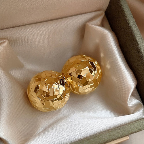 18K Gold Plated Copper Wrinkled Geometric Round Stud Earrings Minimalist Chic Modern Style
