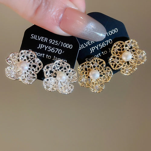 18K Gold Plated Zircon Flower Faux Pearl Clip-on Earrings, Elegant Minimalist Fashion Jewelry