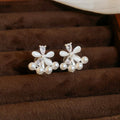 18K Gold Plated Zircon Cat Eye Stone Flower Clip-on Earrings Elegant Minimalist Jewelry view 3