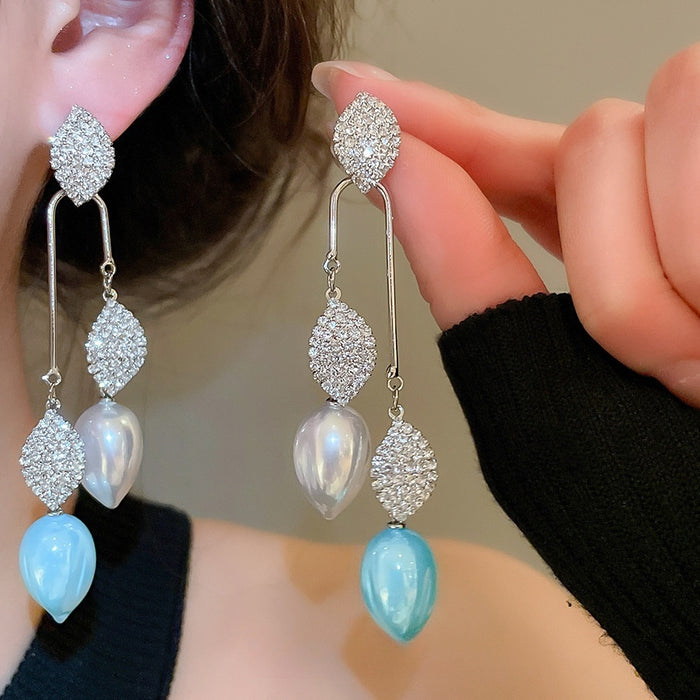 Vintage Acrylic Leaf Rhinestone Silver Needle Drop Earrings For Women Designer Statement Jewelry
