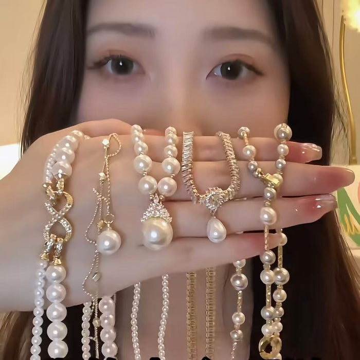 Korean Minimalist Geometric Zircon Faux Pearl Necklace Light Luxury Round Pendant Clavicle Chain