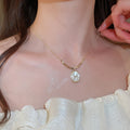 Old Money Style Copper Oval Mother Of Pearl Letter H Pendant Necklace For Women view 1
