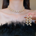 Vintage Metal Round Pearl Stud Earrings And Necklace Jewelry Set In European Geometric Style view 2