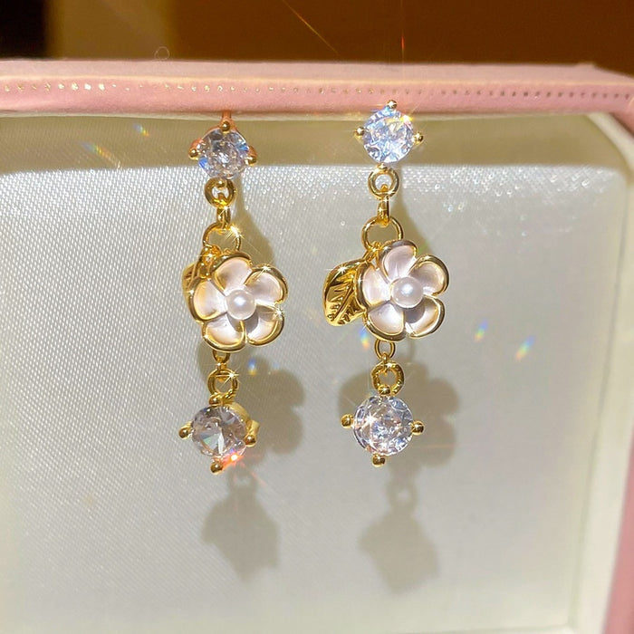 18K Gold Plated Silver Pin Zircon Flower Faux Pearl Stud Earrings New Chinese Style