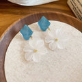 Shimmering Acrylic Square Flower Stud Earrings Beach Vacation Light Luxury Jewelry view 4