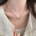 French Vintage Zircon Bow Faux Pearl Necklace Elegant Old Money Style Collarbone Chain view 4