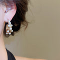Faux Pearl Round Stud Earrings With Silver Pins, Vintage Minimalist Geometric Light Luxury Jewelry view 4