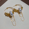 Vintage European Style Copper C-Shaped Pearl Stud Earrings For Women view 4