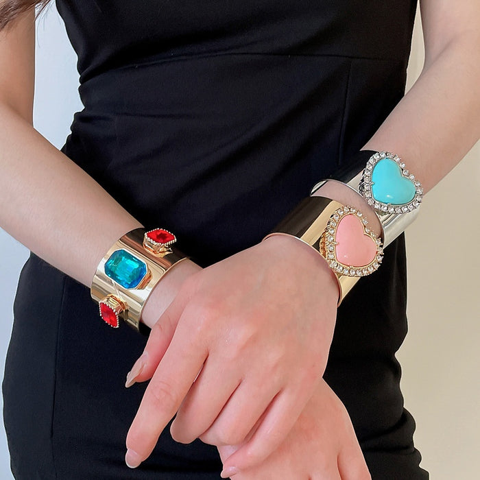Iron Rhinestone Heart Open Bangle For Women, European American Statement Fashion Jewelry