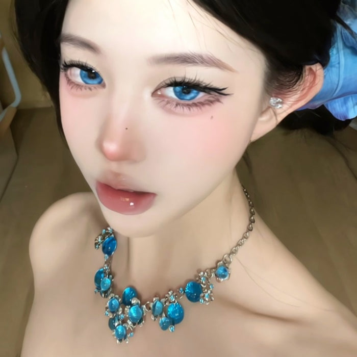 Blue Crystal Flower Resin Necklace for Women, Court Style Light Luxury Collarbone Jewelry