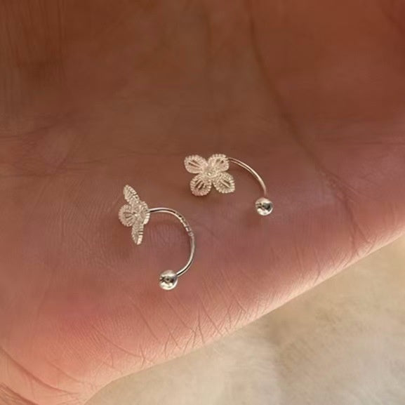 Silver Tone Copper Four Leaf Clover U-Shaped Double Hole Screw Back Stud Earrings Minimalist Floral Ear Jewelry