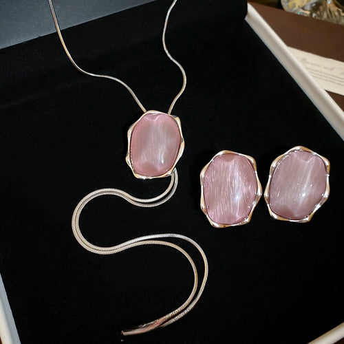 European American Style Resin Oval Earrings And Necklace Jewelry Set Vintage Light Luxury Accessories